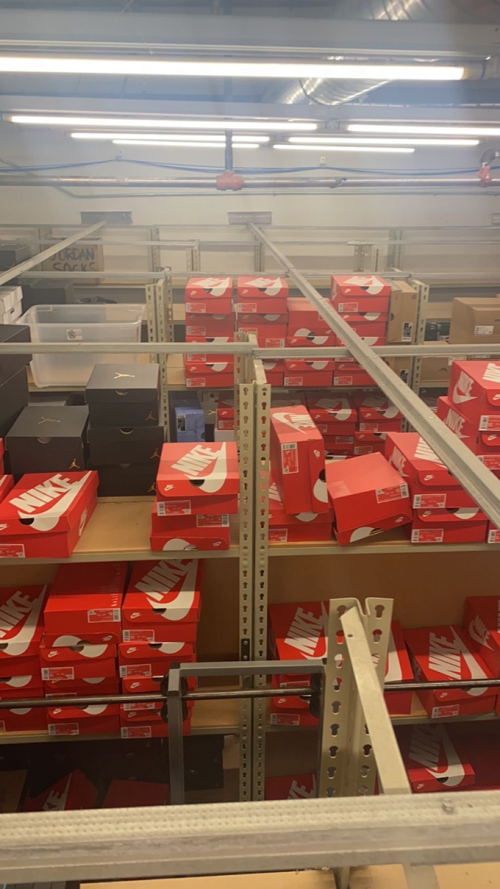 Mens Nike Sneaker Sale Pallet